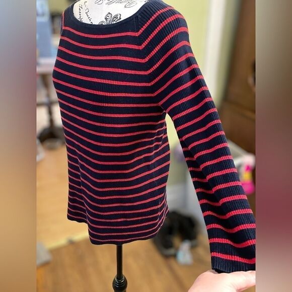 Lauren Ralph Lauren Women’s Size Large Navy & Red Striped Sweater • Relaxed Fit - Picture 4 of 16